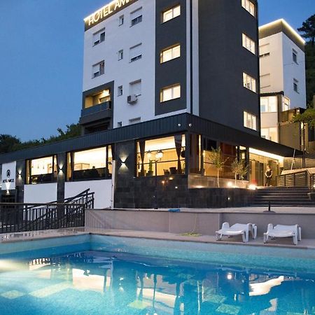 Hotel Amicus 莫斯塔尔 外观 照片